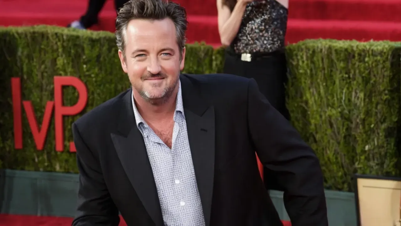 Friends' Star Matthew Perry Found Dead at His Los Angeles Residence, Chandler Bing No More